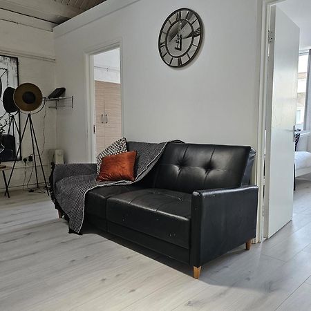 Trendy Apartment In Old Street London Exterior photo